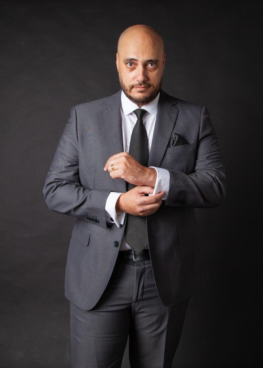 Dr. Luiz Eduardo Santos Salomão